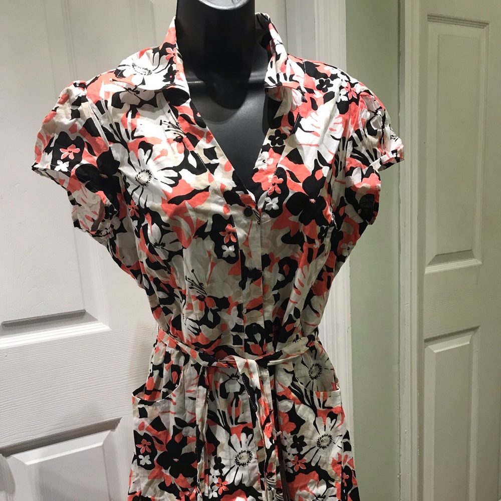 Women's dress